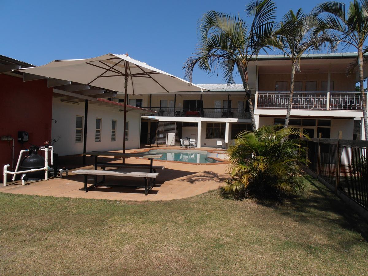 Motel Buzers Scarness Esterno foto