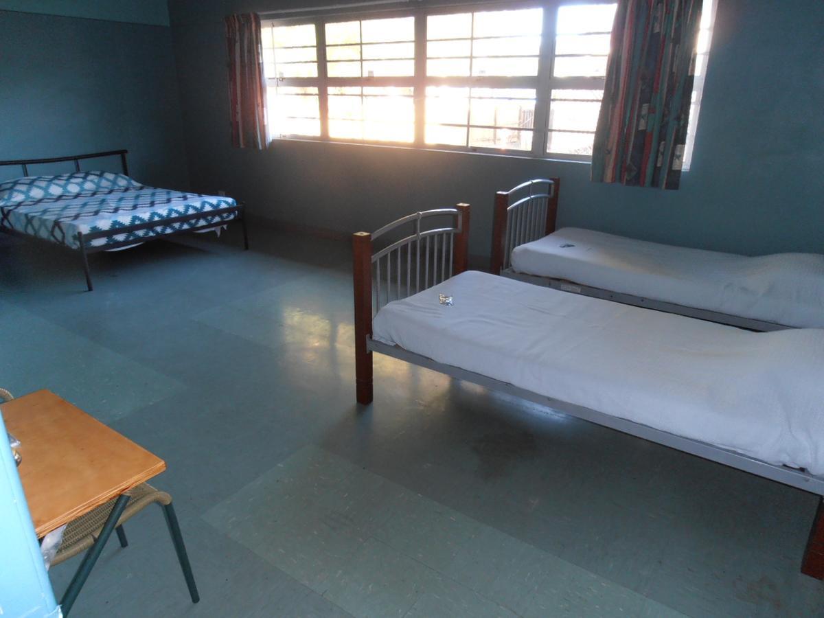 Motel Buzers Scarness Esterno foto
