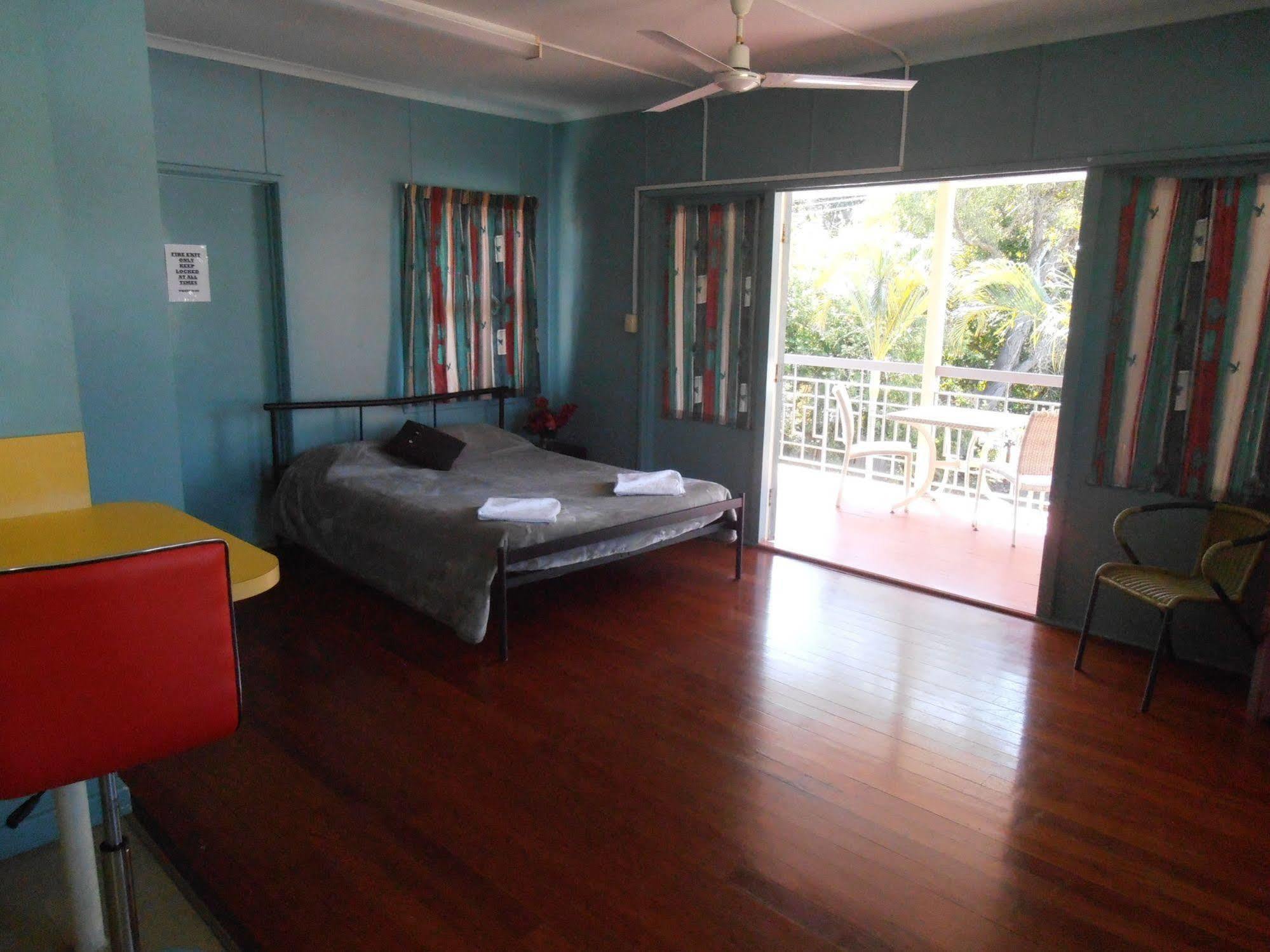 Motel Buzers Scarness Esterno foto